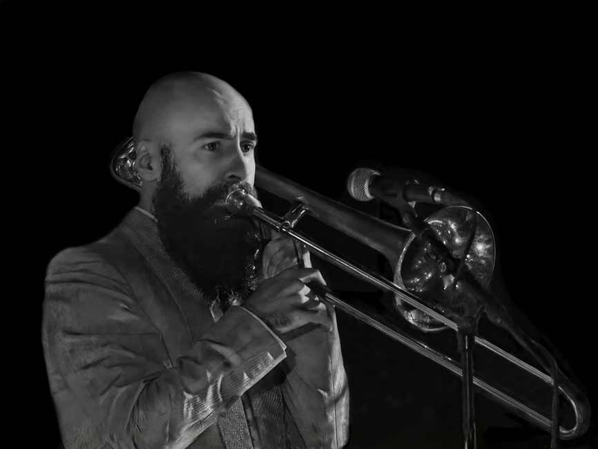 Upscaled with Gigapixel v1.0.2. 2500x1878 => 4659x3500 (1.86368x) @ 300 ppi Model: High Fidelity V2, denoise: 0.37, sharpen: 1, decompression: 1